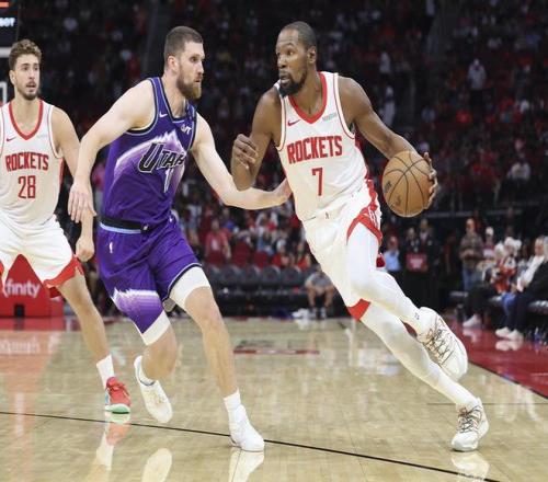 希腊险胜苏,格兰晋级,康斯坦泰利,世界杯投注,2026世界杯,投注策略,赛事分析,赔率信息