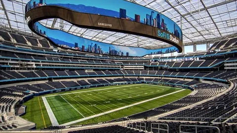 “佩古拉网球生涯再添辉煌，第七个单打冠军荣耀登场”