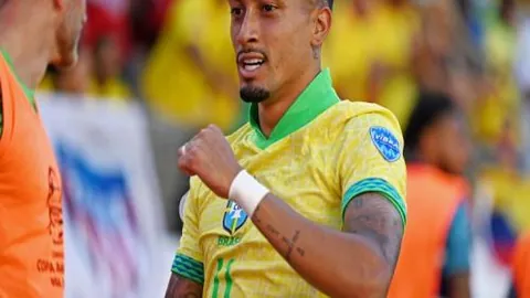 郑加恒战胜印尼选手，挺进泰国大师赛八强